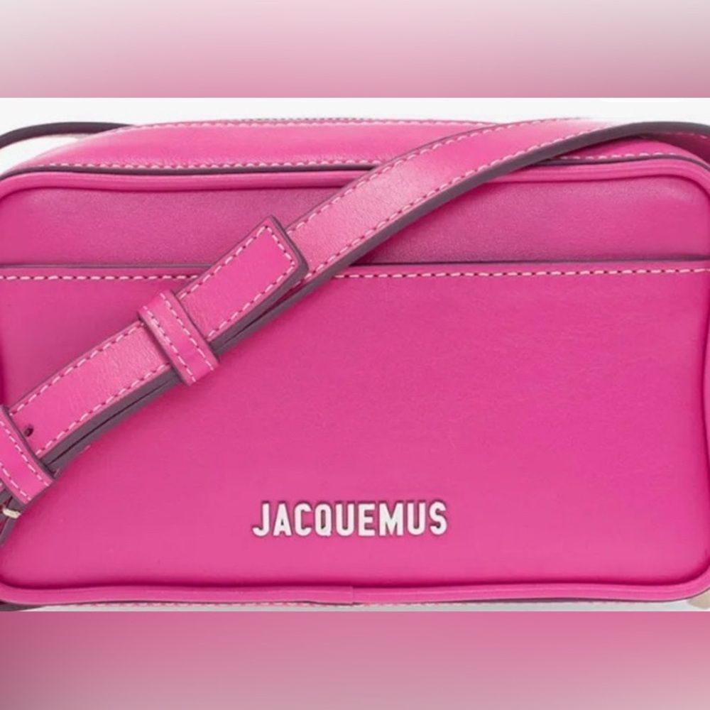 Jacquemus La Baneto Leather Crossbody Camera Bag - Picture 8 of 17